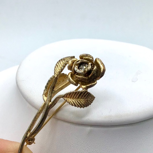 🌺RARE Vintage Gold & Genuine Diamond Brooch - Picture 7 of 16